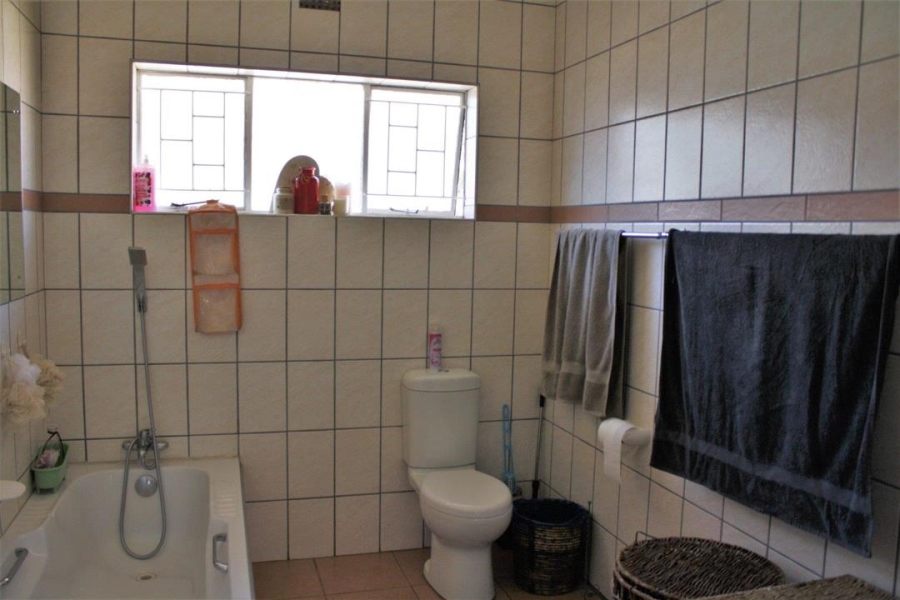 3 Bedroom Property for Sale in Hillcrest Northern Cape